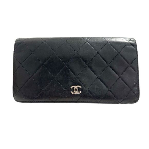 Chanel quilted leather wallet - Picture 1 of 15